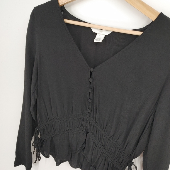 H&M | long sleeve blouse - Picture 2 of 5